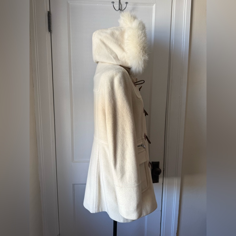 Marc New York, Andrew Marc Cream Wool Coat with 100% Fox Fur Hood from Finland - Picture 8 of 16